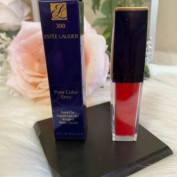 Estee Lauder Envy Liquid Matte  Lipstick 300 Poppy Sauvage 0.23 oz/ 7 ML - Picture 5 of 6
